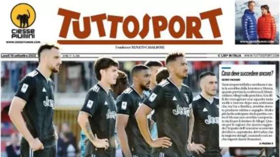 La prima pagina di Tuttosport: "Sprofondo Inzaghi, l'Inter se lo tiene"