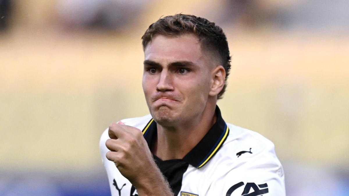 Parma, Pellegrino: "Ringrazierò sempre Chivu, ho cominciato a giocare titolare con lui"