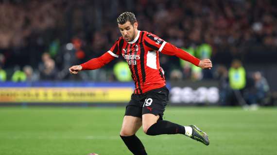 Ora è ufficiale, Theo Hernandez lascia il Milan e si presenta alla corte di Inzaghi