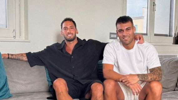 Pace fatta Lautaro-Calhanoglu: una foto che i tifosi dell'Inter aspettavano