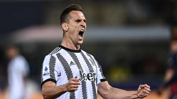 Milik sbaglia un rigore, poi salva la Juventus: a Bologna finisce 1-1