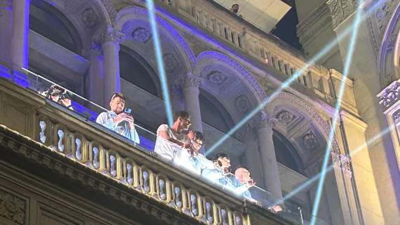 Otto chilometri di festa e di passione nerazzurra, la festa dell'Inter per le vie di Milano