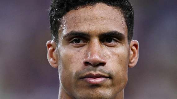 Varane annuncia: "Mi ritiro dal calcio". Ma continuerà a lavorare con il Como