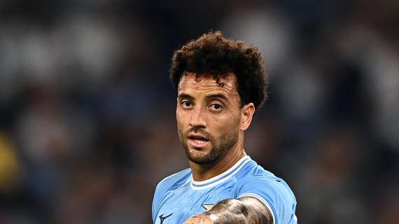 Il derby della Capitale è della Lazio: erroraccio di Ibanez, Felipe Anderson abbatte Mou
