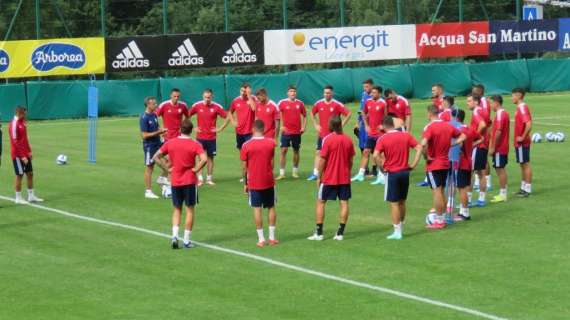 Il Cagliari riprende gli allenamenti: partitella a campo ridotto, domani seduta pomeridiana