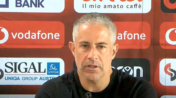 Sylvinho: "Asllani è migliorato molto con noi, contro la Georgia ha fatto davvero bene"