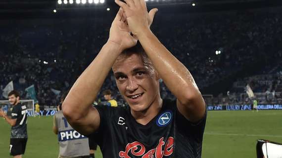 Raspadori salva il Napoli: Spezia battuto con un gol all'89