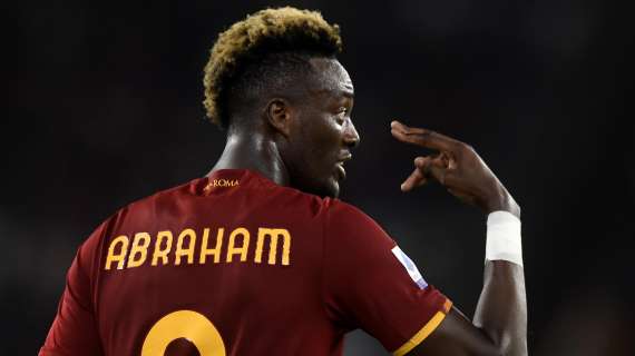 Abraham: "Cresciuto guardando Dzeko, essere suo erede è una responsabilità"