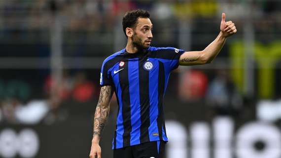 Calhanoglu: "Felice per il rinnovo, all'Inter sto davvero bene"