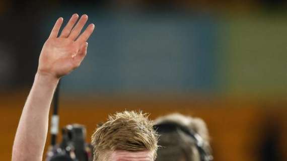 Premier League, De Bruyne è il calciatore dell'anno: battuto Cancelo