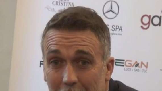 Batistuta: "Napoli favorito con il Milan per lo scudetto. Mondiale all'Argentina"