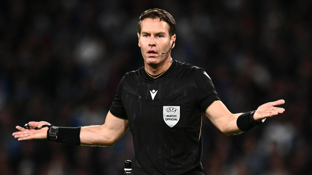 Mondiali, l'olandese Makkelie arbitrerà Italia-Irlanda del Nord