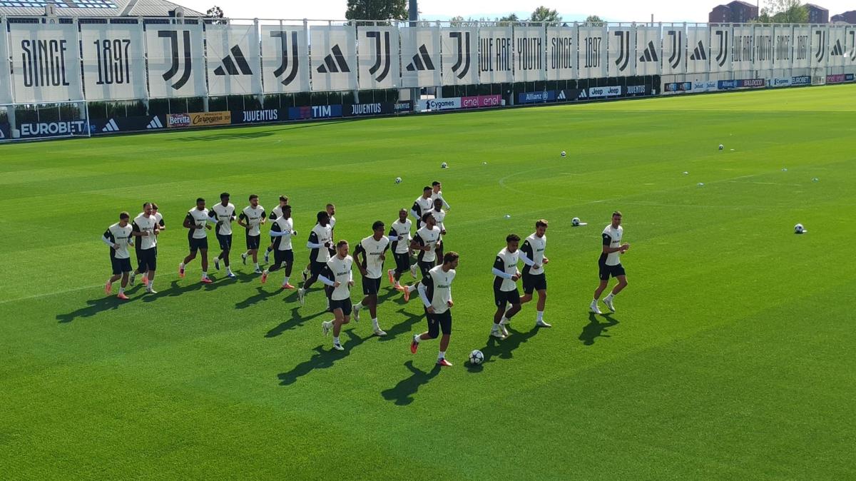 Juventus: c'è ancora Brambilla a dirigere allenamento dei bianconeri
