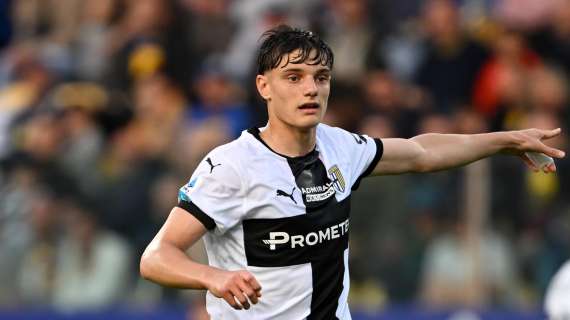Leoni in partenza per Liverpool, stamattina il saluto a compagni e staff