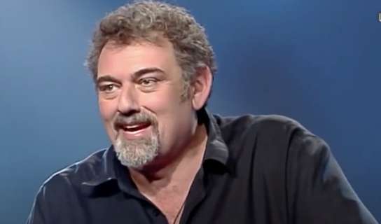 "Guardate la sua faccia e quella di Correa": Valenti esalta l'impatto di Pio Esposito