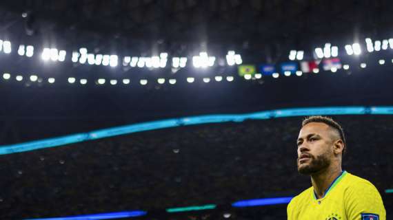 Non c'è pace per Neymar, ancora una volta il brasiliano esce dal campo infortunato