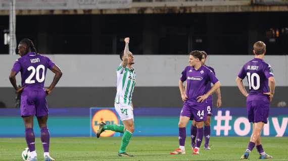 La Fiorentina cade ai supplementari, sfuma la terza finale di Conference: passa il Betis