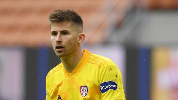 Cagliari, Vicario: "Ho un'infatuazione sportiva per Handanovic, mi ispiro a lui"