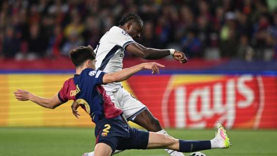 Dumfries e Thuram la trascinano, riecco l'eroica Inter di Champions: pari (con rammarico) al Montjuic