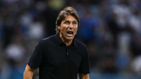 Napoli, Conte: "Sarei stato contento anche dello 0-0, queste sono partite da non perdere"