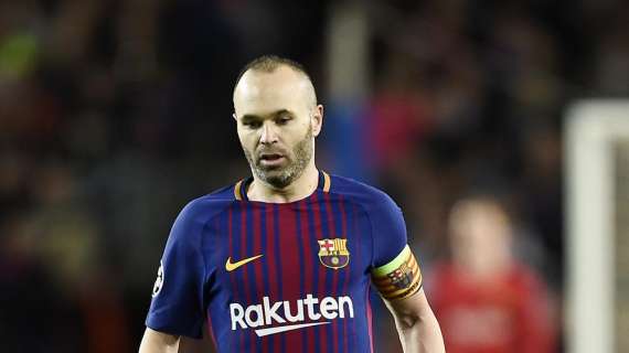 Iniesta: "Non credo che Gavi e Pedri soffrano il paragone con me e Xavi. Hanno il calcio dentro"