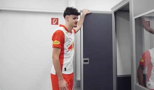 Immagine strip Primo piano n.1