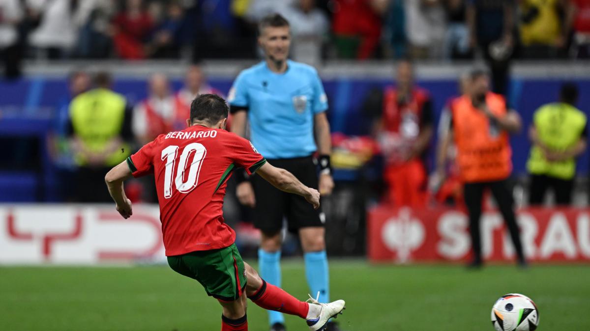 Bernardo Silva e Stankovic, ecco come cambia il centrocampo dell'Inter