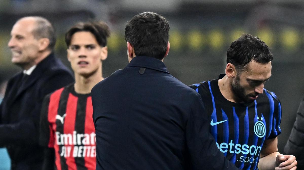 Le pagelle di Calhanoglu - "Si fa strappare il pallone dello 0-1 e sbaglia il rigore. Anche gli ex.."