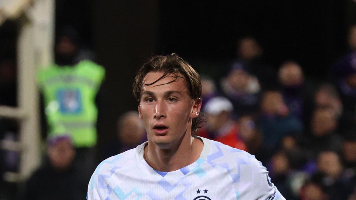 Pio Esposito lancia un messaggio: "Mettete da parte il tifo di club e sostenete tutti la Nazionale"