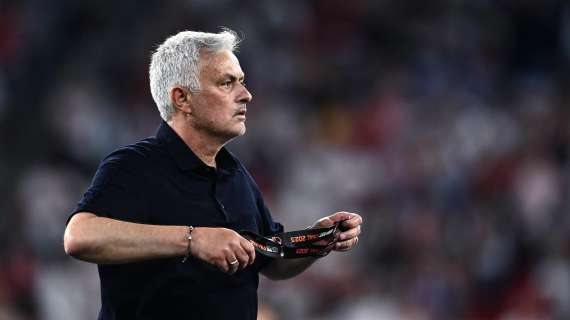 Mourinho nel mirino dell'UEFA dopo Siviglia-Roma: lo Special One rischia la squalifica