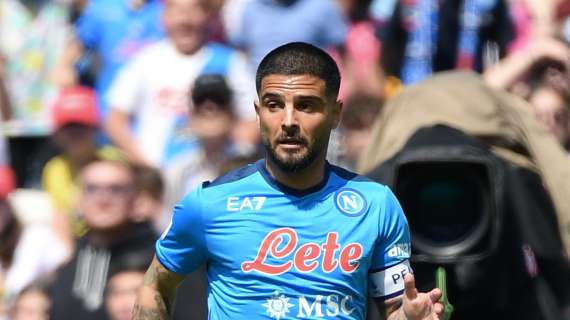 Il Napoli batte il Genoa 3-0: ultima in casa con gol per Insigne