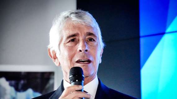 Caos iscrizioni, Abodi assicura: "Agenzia indipendente operativa entro i primi di agosto"