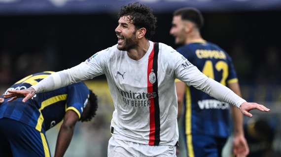 Verona-Milan, Theo scimmiotta l'esultanza di Dimarco e "sfotte" l'Inter. Ma viene ammonito
