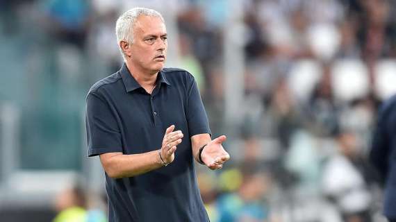 Serie A, assegnato il premio  'Coach of the month' di agosto: Mourinho batte tutti 