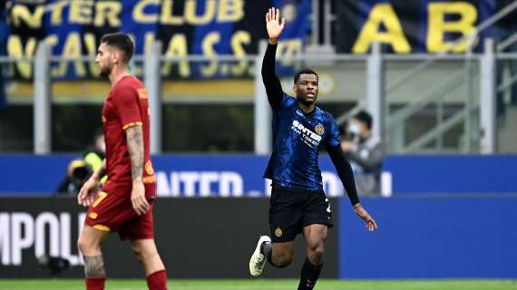 Dumfries a Inter Tv: "Ho scherzato con Calhanoglu per l'assist. Ora vogliamo vincere due titoli"