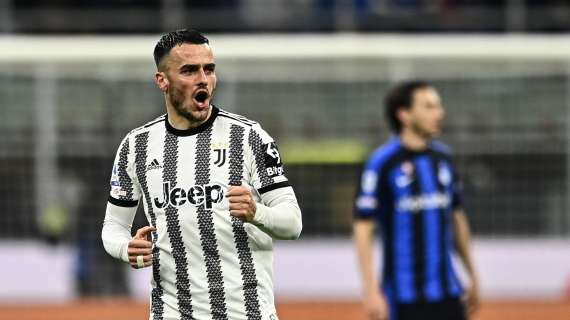 Juventus, rientrato l'allarme Kostic: l'esterno serbo sarà disponibile per l'Inter