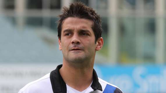 Parma, il presidente accoglie Chivu: "Entusiasta di Cristian, era la nostra prima scelta"