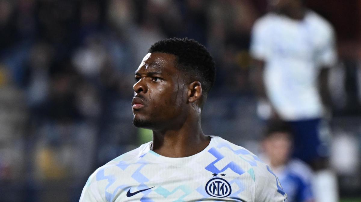 Dumfries: "Vittoria molto importante ma il campionato non è chiuso. All'intervallo ci siamo parlati e..."