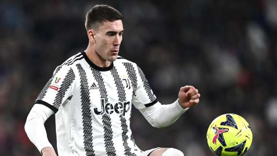 Juventus, per Vlahovic entra in scena il Real Madrid: telefonata di Ancelotti al centravanti  