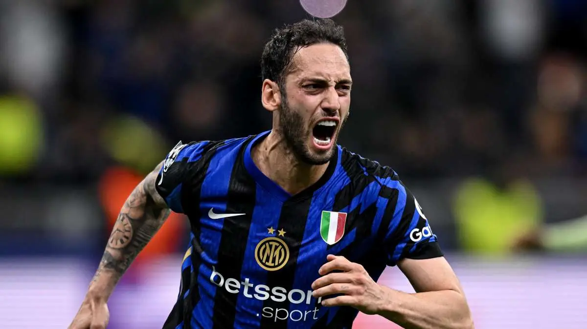 Calhanoglu, il punto della situazione: fra voci d'addio e l'interesse per Rovella