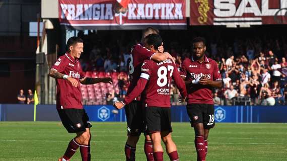 Salernitana a quota due, un trio in testa aspettando l'Inter. La classifica aggiornata