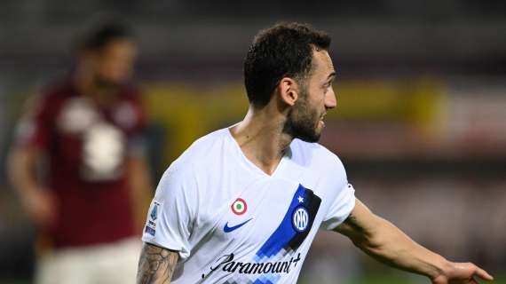 Calhanoglu: "Asllani sta crescendo, per me è come un fratello minore"