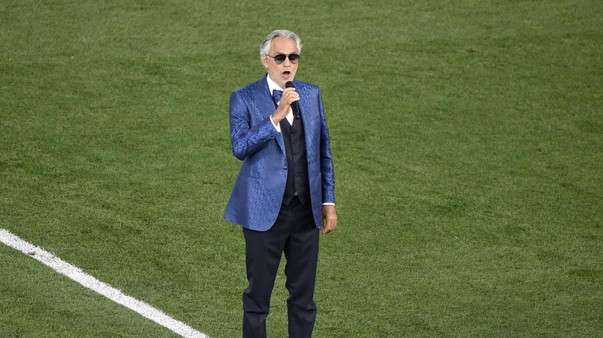 Bocelli tifoso interista: "Chivu ha vinto al primo tentativo, lui che la maglia l'ha onorata anche da giocatore"