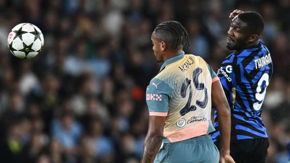 Inter, Akanji offre tante soluzioni: può giocare in tutti i ruoli della difesa. Con lui, Acerbi e De Vrij...