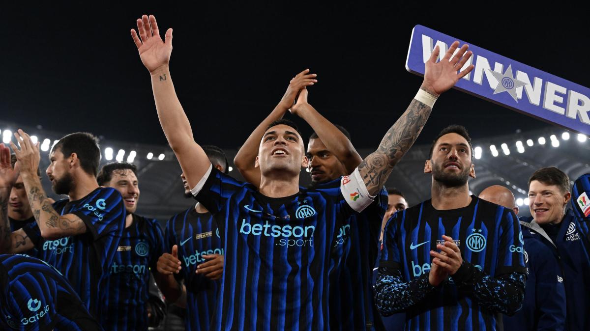 Il senso di tutto in un gesto: Lautaro e l’abbraccio al popolo nerazzurro
