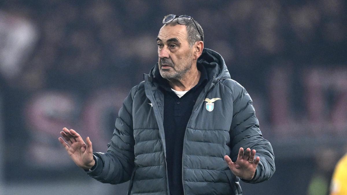 Lazio, Sarri punge: "Segnali dal mercato? Sì, di fumo..."