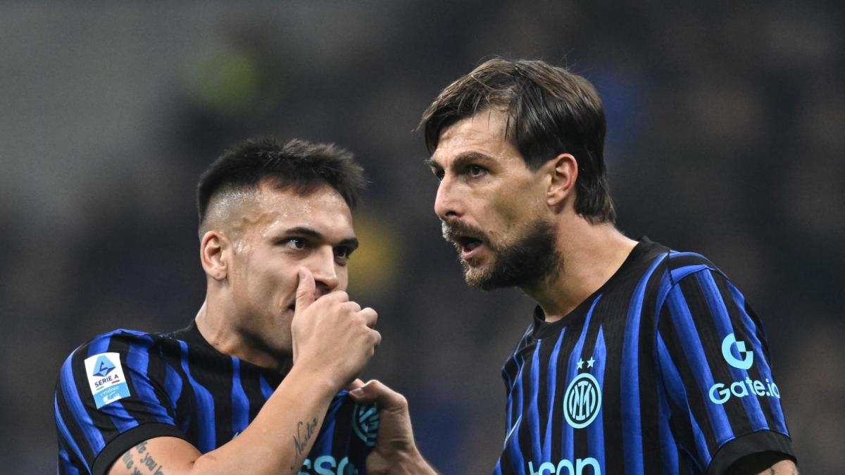 Acerbi tentato dall'Al Hilal, dubbi sul futuro di Darmian, De Vrij e Mkhitaryan