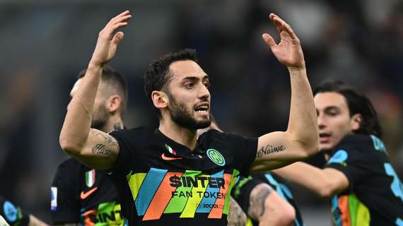 L'Inter passa in vantaggio con gol di Calhanoglu!