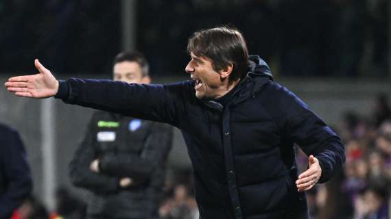 Napoli, Conte: "Mediaticamente gli altri sembrano più belli di noi, ma noi siamo una Squadra"