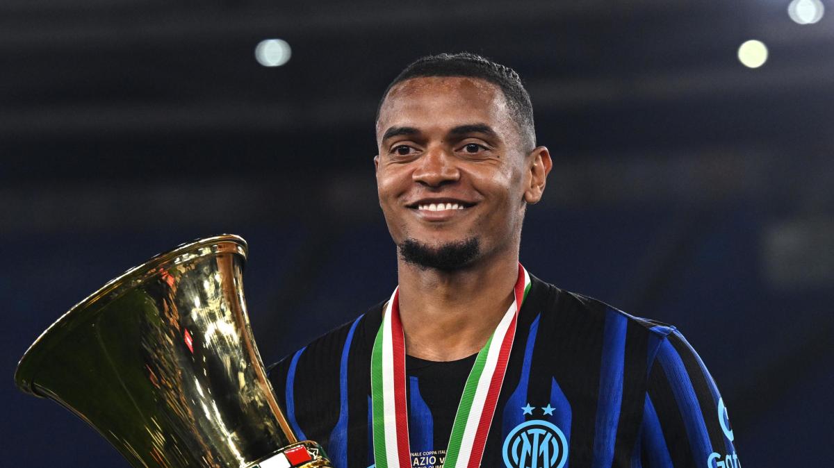 Svizzera, i convocati per il Mondiale: c'è il nerazzurro Akanji